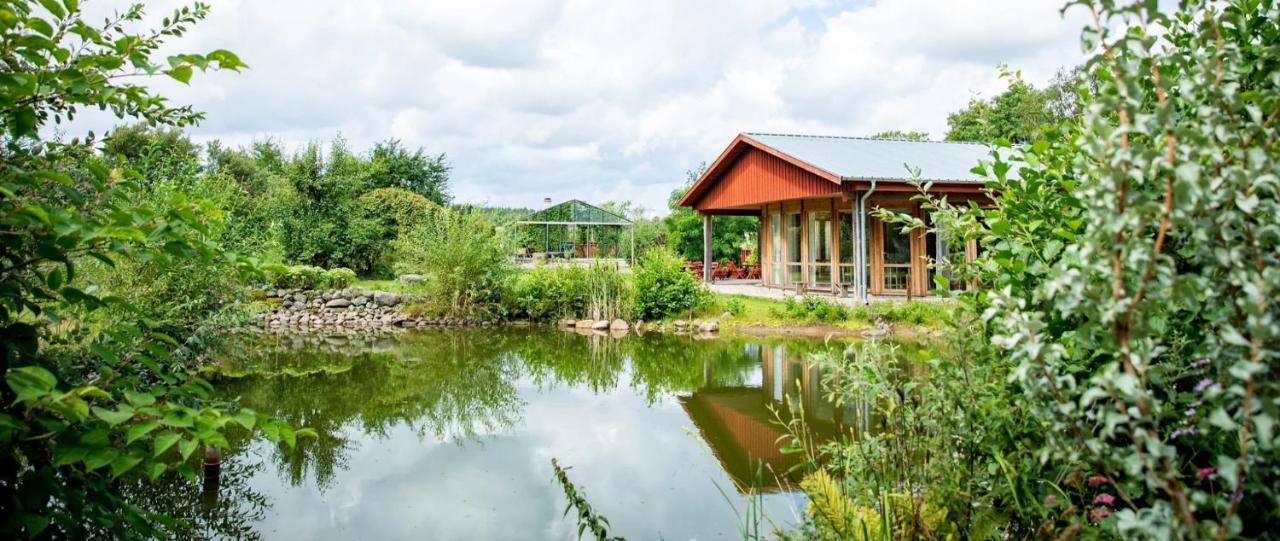 Kontakta Liselotte Abel Bed and Breakfast Vessigebro Buitenkant foto